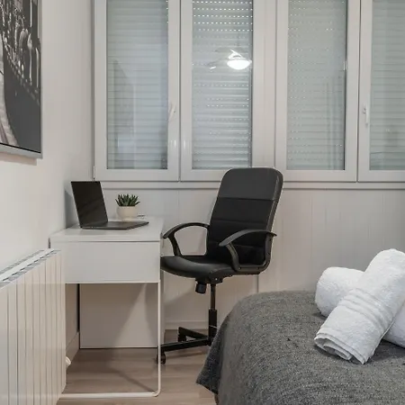 Apartment Tuguest Pedro Antonio Granada